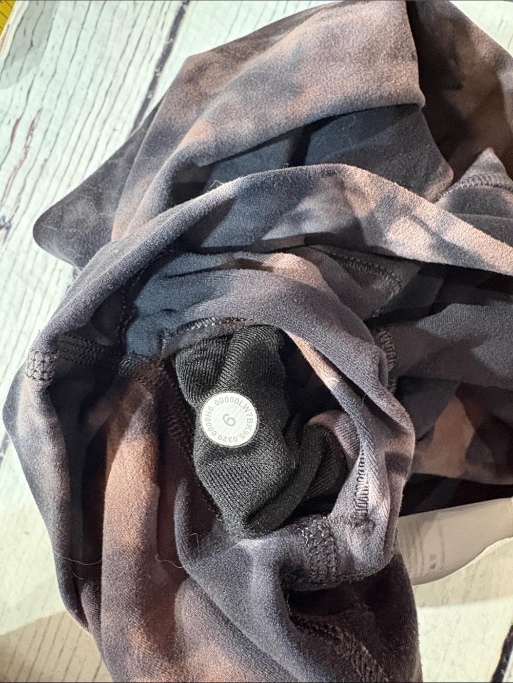 Lululemon Align Super High Rise Short Diamond Dye 10" Nulu - Picture 5 of 9